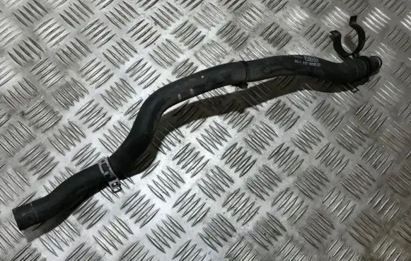 Ford Fiesta Engine coolant pipe/hose 8v2118k580dd