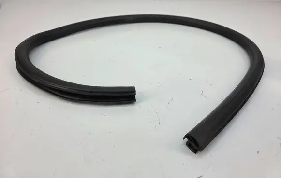 Audi A7 S7 4G Front door rubber seal 4G8831707A