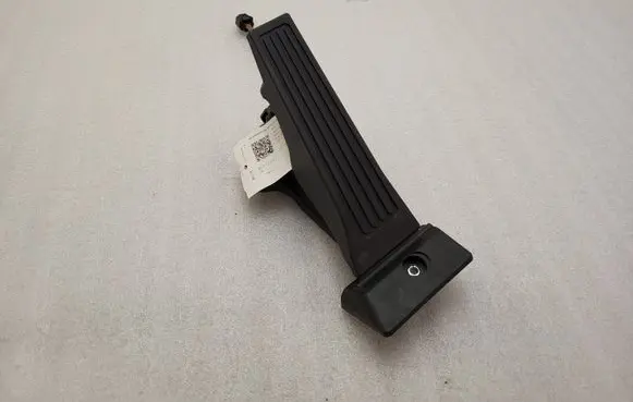 KIA Sportage Accelerator throttle pedal Q80