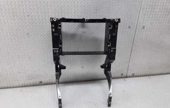Mercedes-Benz E W211 Other center console (tunnel) element A2116800134