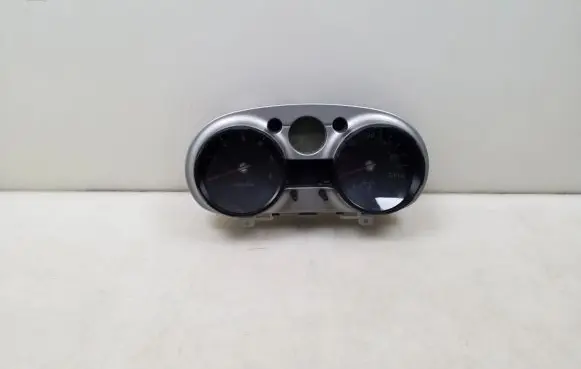Nissan Qashqai Speedometer (instrument cluster)