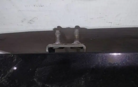Hyundai i30 Tailgate/trunk/boot hinge