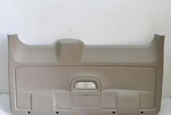 Chrysler Town u0026 Country V Tailgate trim 0ZR39HL5AJ