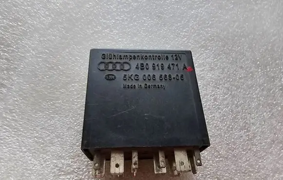 Volkswagen PASSAT B5.5 Other relay 4B0919471A 5KG00656805
