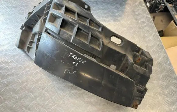 Renault Trafic II (X83) Front bumper mounting bracket 620340101R