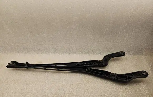 Audi A6 S6 C5 4B Front wiper blade arm 4B1955407D 4B1955408D