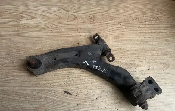 Chevrolet Spark Front lower control arm/wishbone