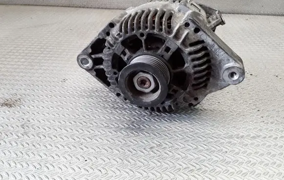 Opel Sintra Generator/alternator 2808490
