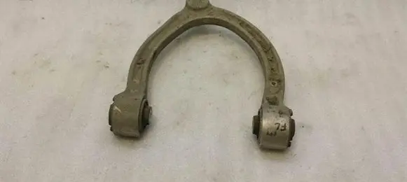 Mercedes-Benz S W221 Front upper control arm/wishbone A2213308907