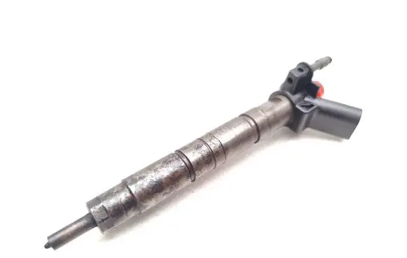 Fuel injector