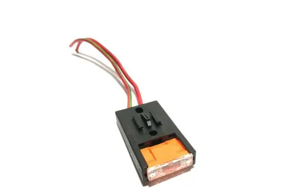 Audi A8 S8 D3 4E Fuse 8A0937530 40A