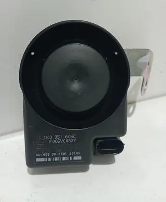 Audi A5 8T 8F Alarm system siren 1K0951605C