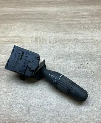 Renault Safrane Wiper control stalk 7701036544