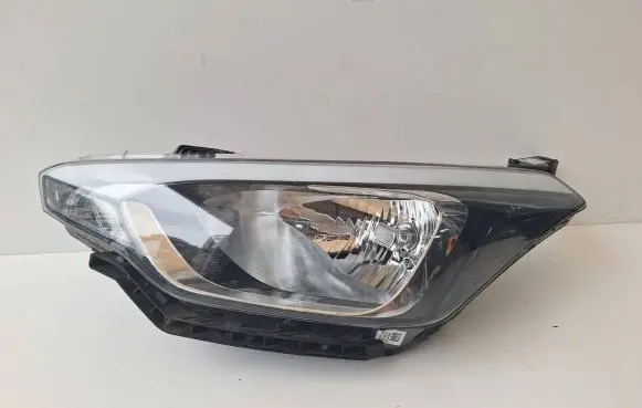 Hyundai i20 Active Headlight/headlamp 92101-C8000