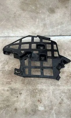 Volkswagen PASSAT B8 Front bumper mounting bracket 3G0807177D