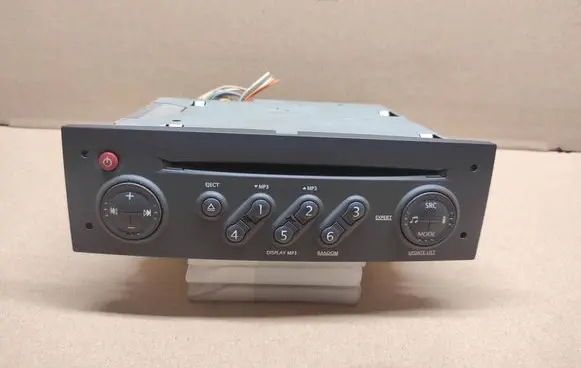 Renault Megane II Radio/CD/DVD/GPS head unit 8200633624
