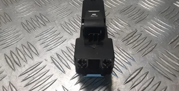 Hyundai Tucson TL Electric window control switch 93575D3600