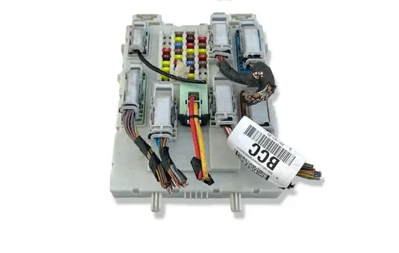 Ford Focus Fuse module BV6N14A073EG