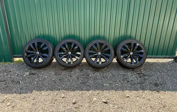 Volkswagen Touareg III R21 alloy rim 760601025D