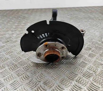 Nissan Juke II F16 Front wheel hub 4001400Q2B