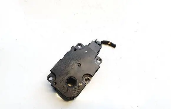 Audi A7 S7 4G Air flap motor/actuator cz113930-0854 zbat0045d06at