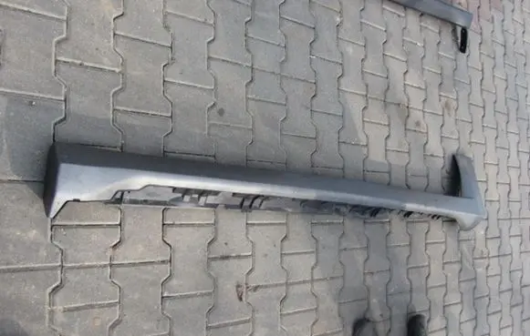 Mitsubishi Outlander Sill
