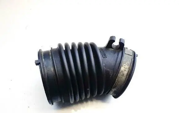 Honda CR-V Intercooler hose/pipe 