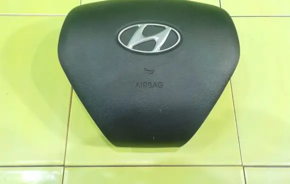 Hyundai ix35 Steering wheel airbag 