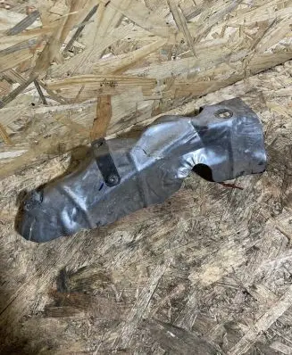 Volkswagen Tiguan Heat shield in engine bay 03L129969