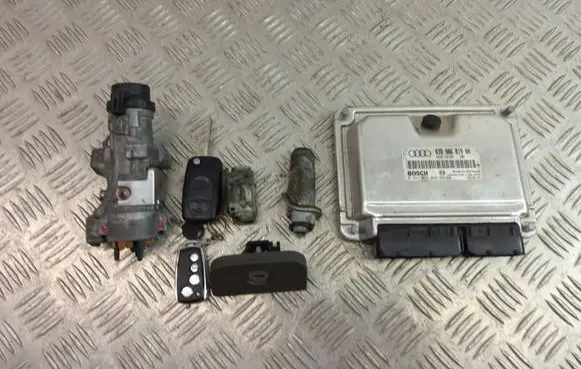 Audi A6 S6 C5 4B Engine ECU kit and lock set 038906019HM