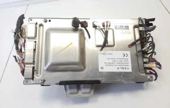 Tesla Model 3 Other control units/modules 152796301 148311201B