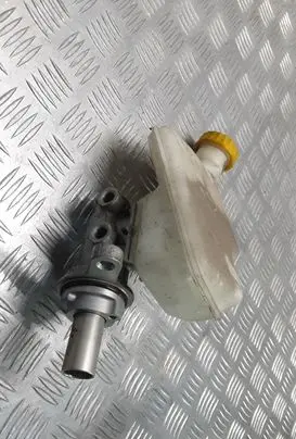 Citroen DS3 Master brake cylinder