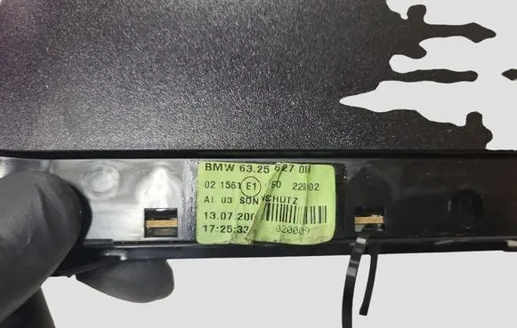 BMW 5 E60 E61 Third/center stoplight 63256927018 021561E1