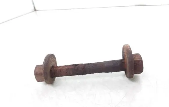 Volkswagen Touareg I Rear suspension camber bolt 