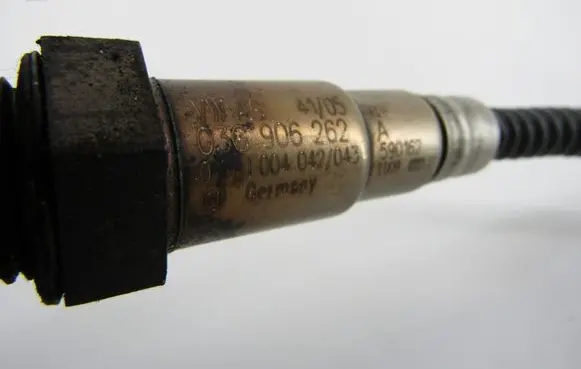 Volkswagen PASSAT B6 Lambda probe sensor 03g906262