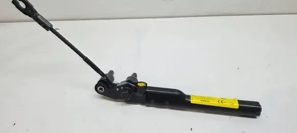 Nissan Qashqai J12 Front seatbelt buckle 868886UA0A