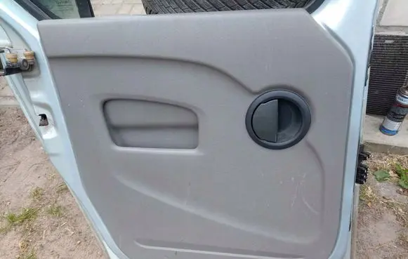 Renault Kangoo II Rear door card panel trim