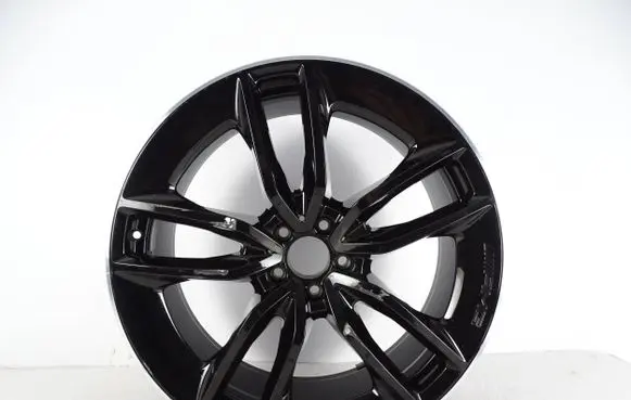 Mercedes-Benz GLS X167 Original wheel cap A1674013600
