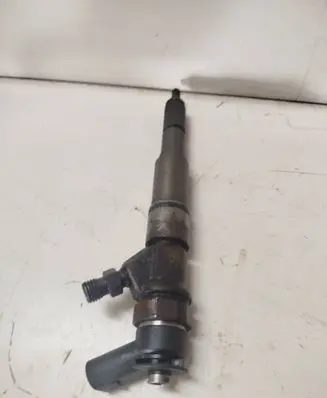 BMW 5 E60 E61 Fuel injector 794435