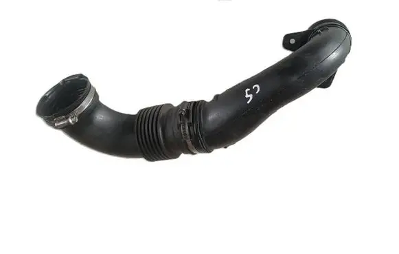 Air intake hose/pipe
