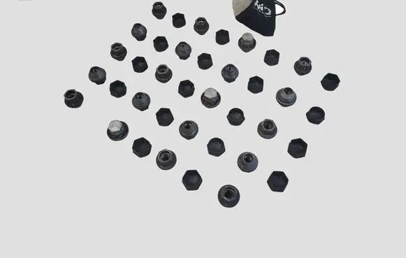 Volvo V40 Nuts/bolts