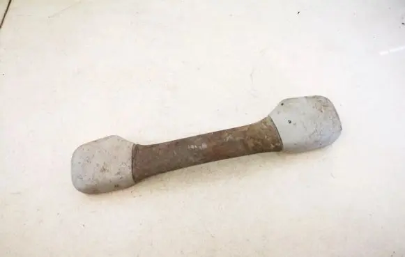 Rear interior roof grab handle