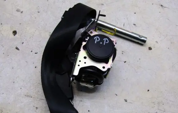 Hyundai Tucson TL Front seatbelt 88820-D7200TTX