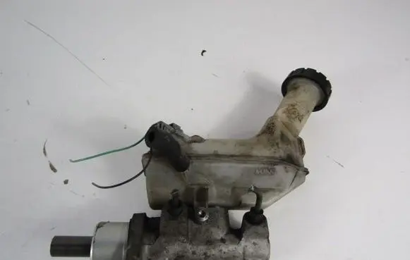 Nissan Note (E11) Master brake cylinder 