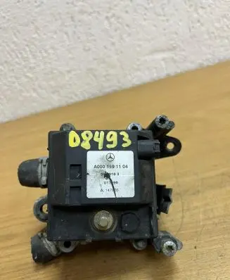 Mercedes-Benz E W210 Other control units/modules A0001591104 D8493