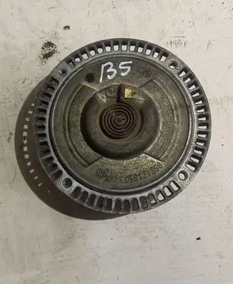 Volkswagen PASSAT B5 Viscous fan clutch 058121350