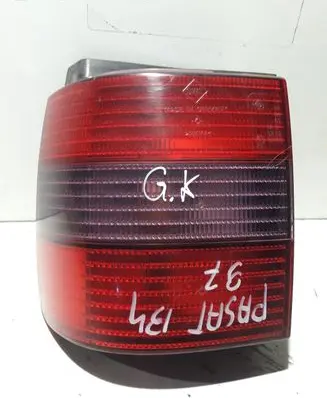 Volkswagen PASSAT B4 Rear/tail lights