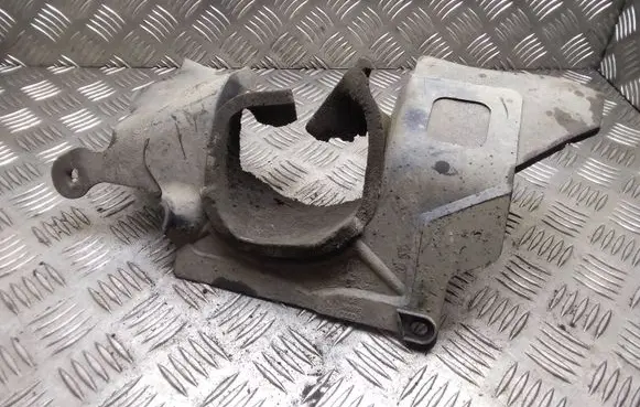 Front underbody cover/under tray