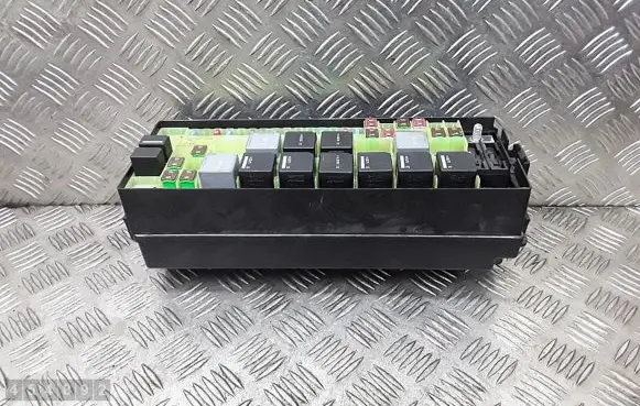 Land Rover Range Rover L405 Fuse module