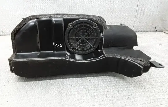Audi A6 S6 C5 4B Subwoofer speaker